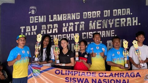 juara 1 Lomba Atletik Putri tingkat Kecamatan Kelapa Dua gugus o2 dalam O2SN