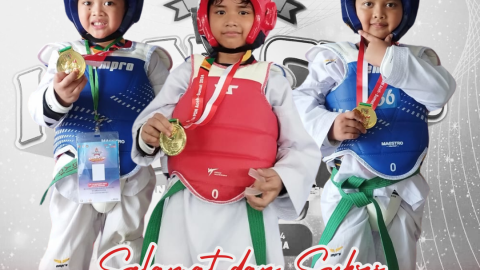 TK dan SD Puribeta dalam mengikuti Kejuaraan Taekwondo KONI CUP SERIES 5